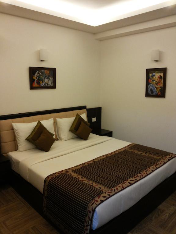 Отель Rr Residency Дели Номер фото