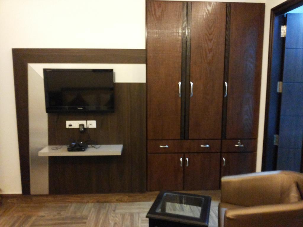 Отель Rr Residency Дели Номер фото