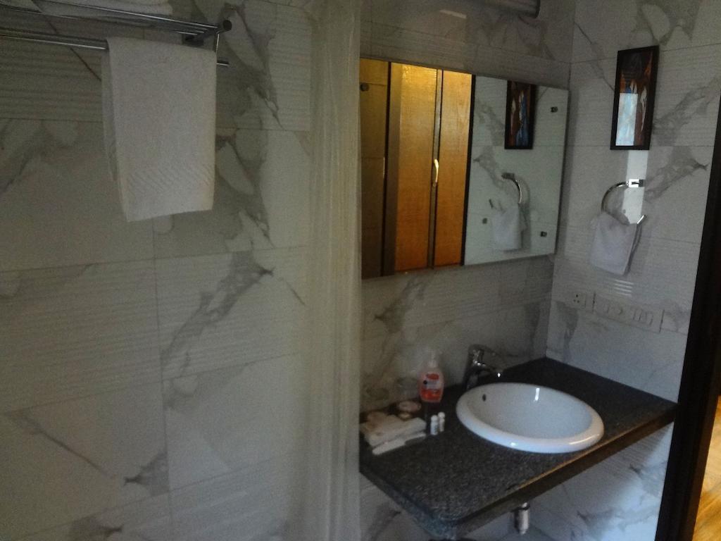 Отель Rr Residency Дели Экстерьер фото